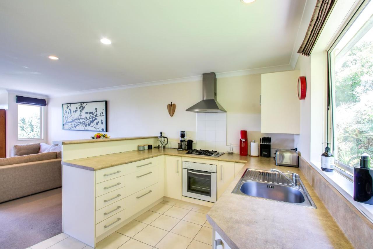 Onslow Views - Napier Holiday Home 외부 사진
