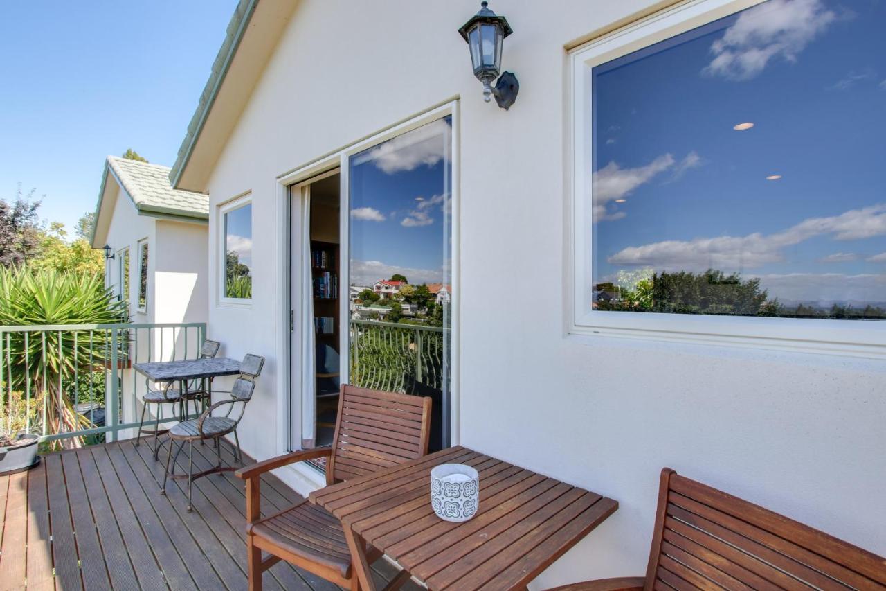 Onslow Views - Napier Holiday Home 외부 사진